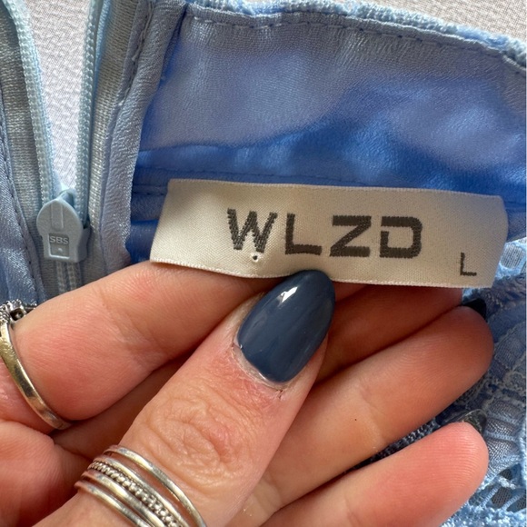 WLZD Blue Floral Dress size L - Picture 4 of 9